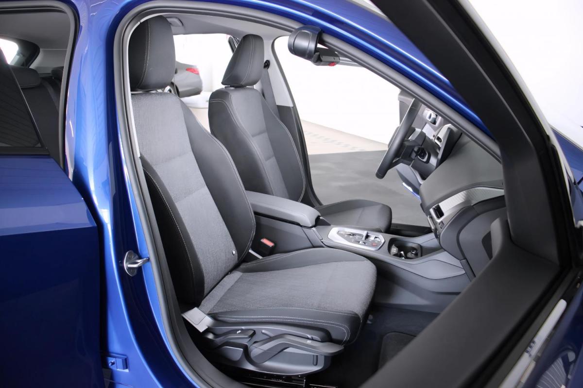 bmw-serie-1-2025-gasolina-1499cc