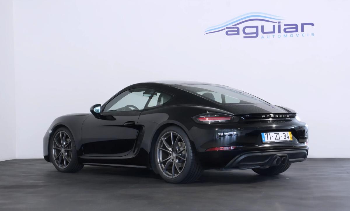 porsche-718-2019-gasolina-1988cc