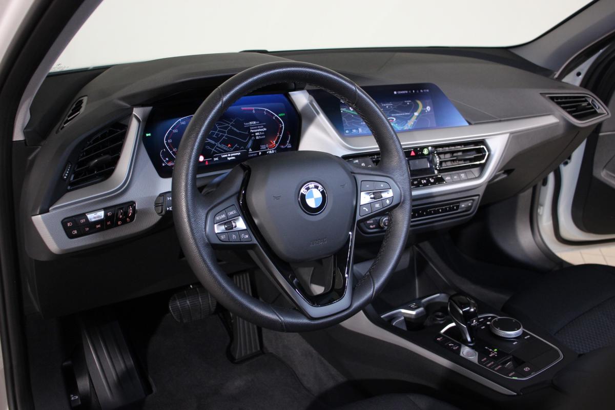 bmw-serie-1-2023-gasolina-1499cc