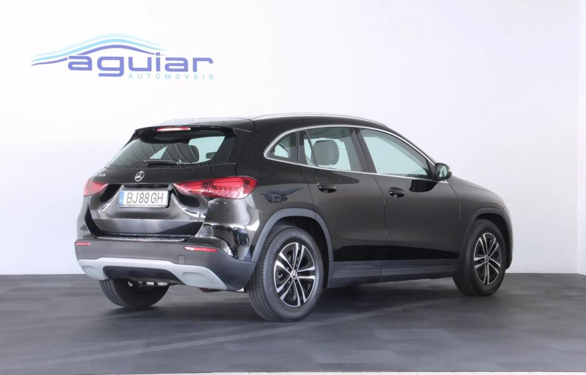 mercedes-benz-gla-2024-gasolina-1332cc