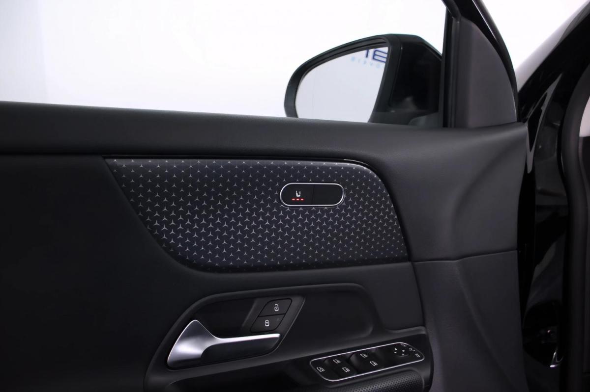 mercedes-benz-gla-2024-gasolina-1332cc