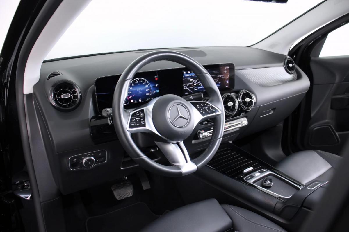 mercedes-benz-gla-2024-gasolina-1332cc