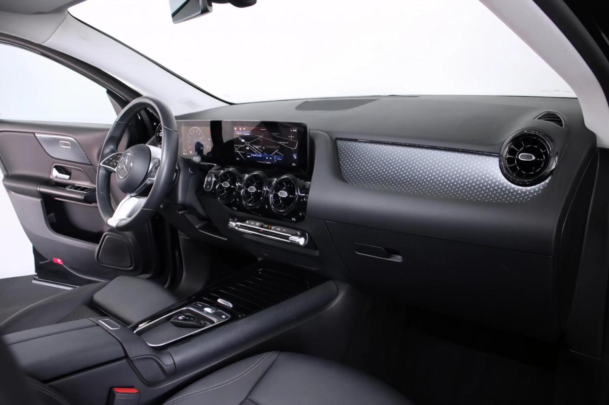 mercedes-benz-gla-2024-gasolina-1332cc