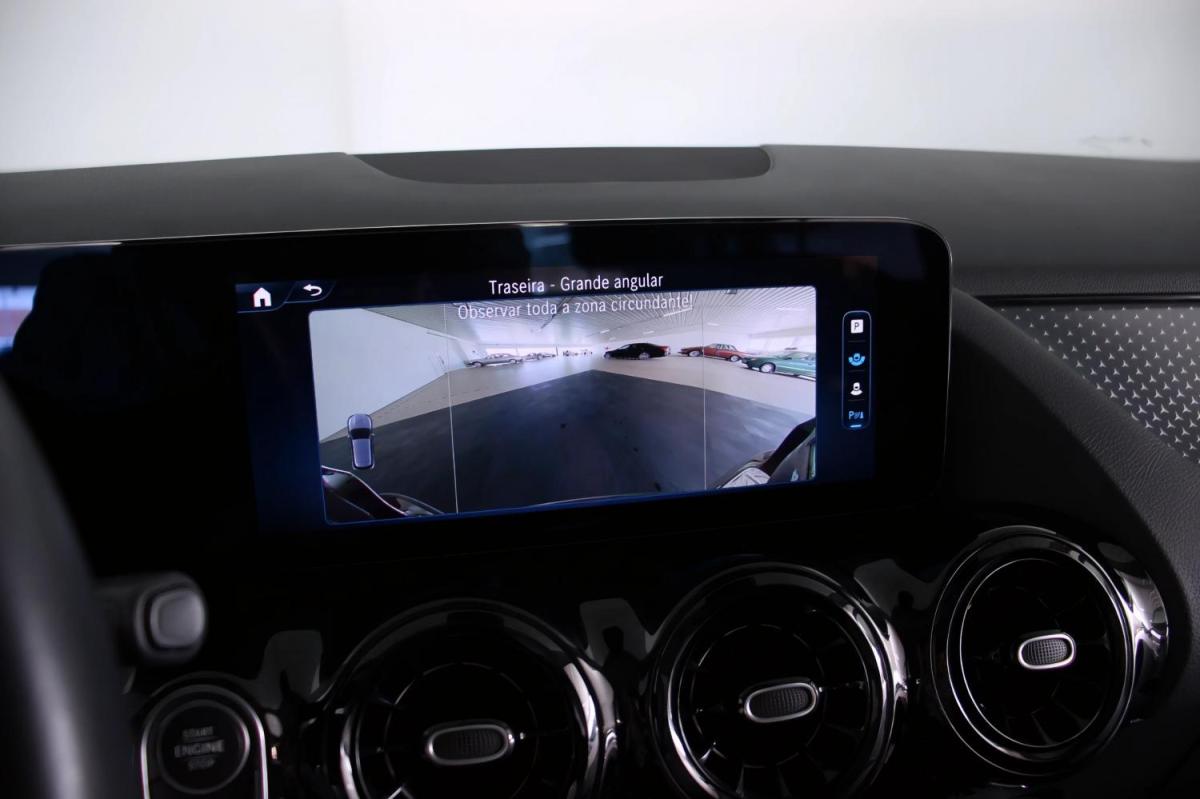 mercedes-benz-gla-2024-gasolina-1332cc