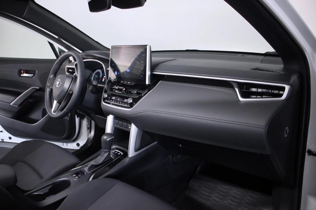 toyota-corolla-cross-2023-hibrido-a-gasolina-1798cc