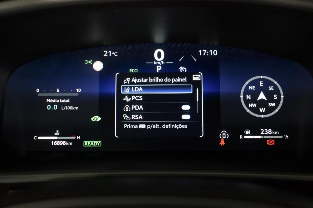 toyota-corolla-cross-2023-hibrido-a-gasolina-1798cc