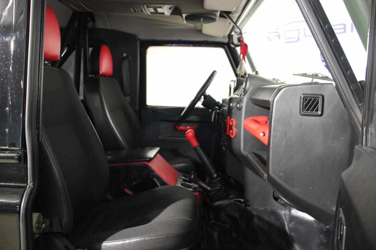 land-rover-defender-2008-diesel-2402cc