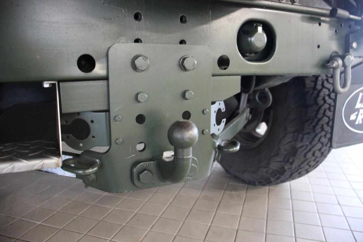 land-rover-defender-2008-diesel-2402cc