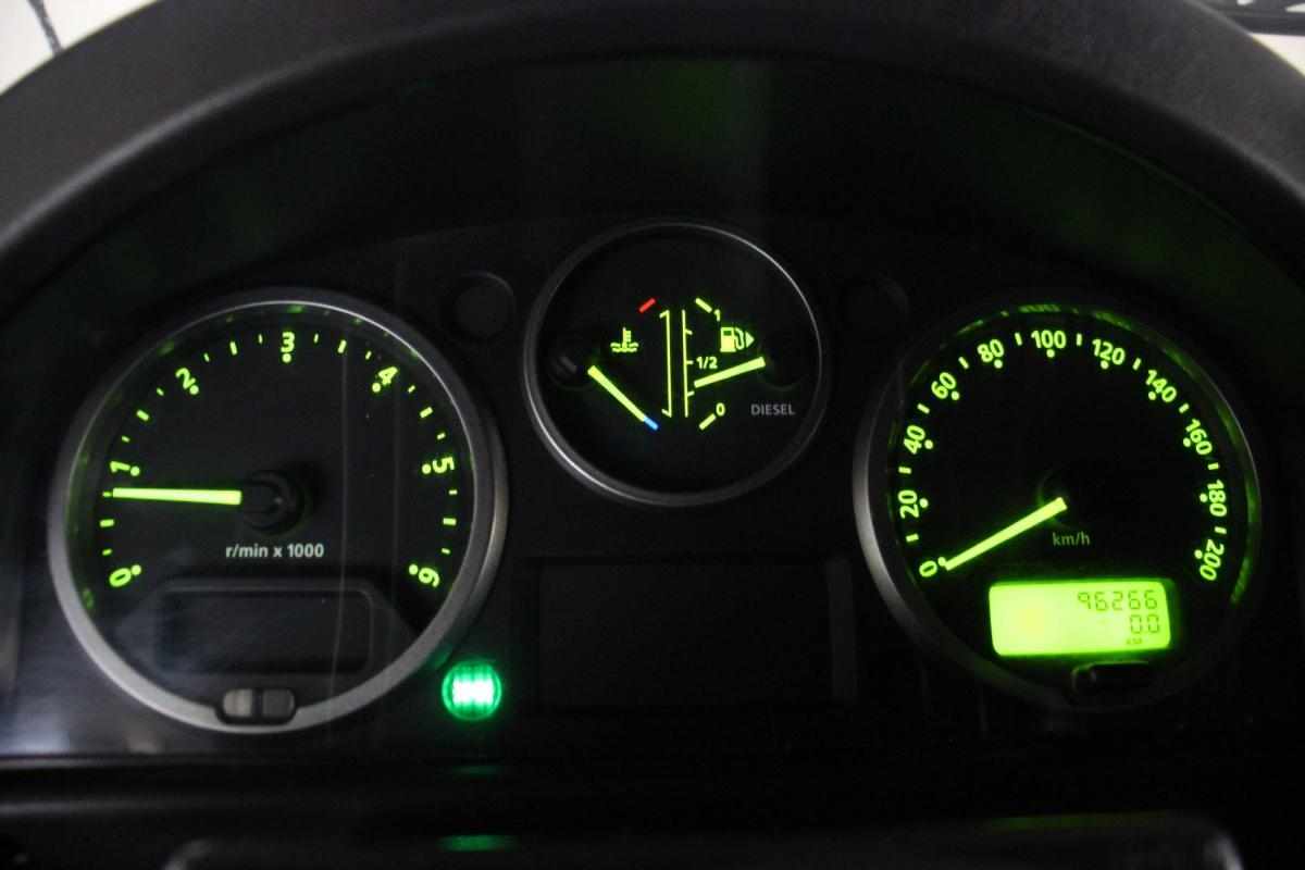 land-rover-defender-2008-diesel-2402cc