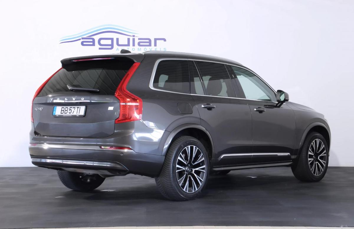 volvo-xc90-2023-hibrido-a-gasolina-1969cc