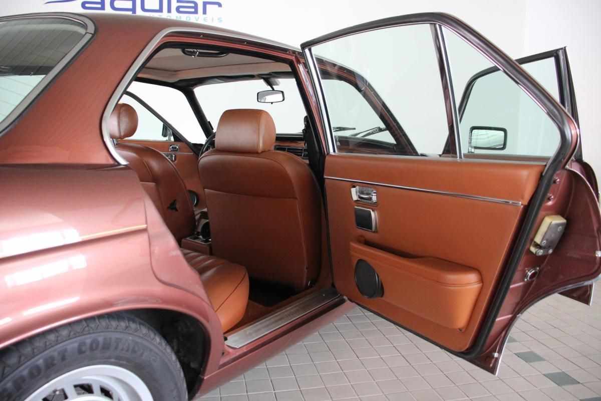 jaguar-xj6-1982-gasolina-4235cc