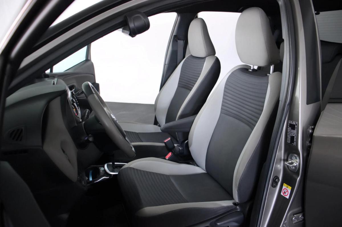toyota-yaris-2017-hibrido-a-gasolina-1497cc