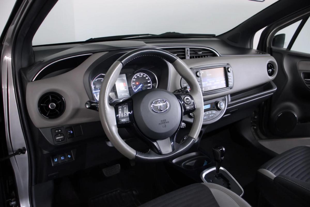 toyota-yaris-2017-hibrido-a-gasolina-1497cc