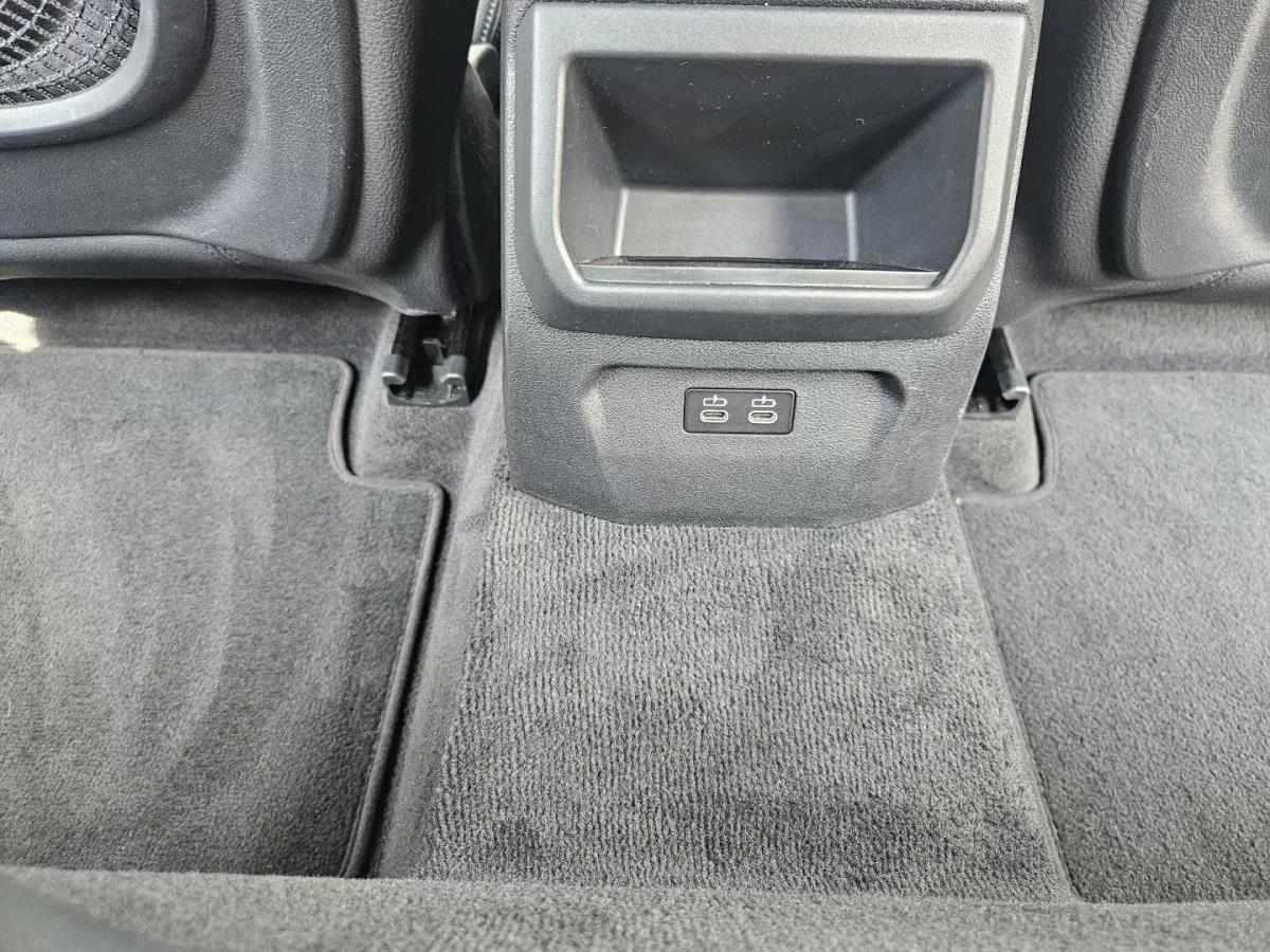 bmw-serie-1-116d-2023-diesel-1496cc