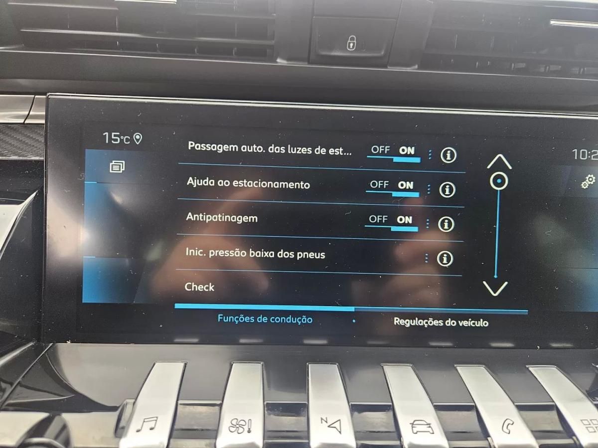 peugeot-508-sw-2021-diesel-1499cc