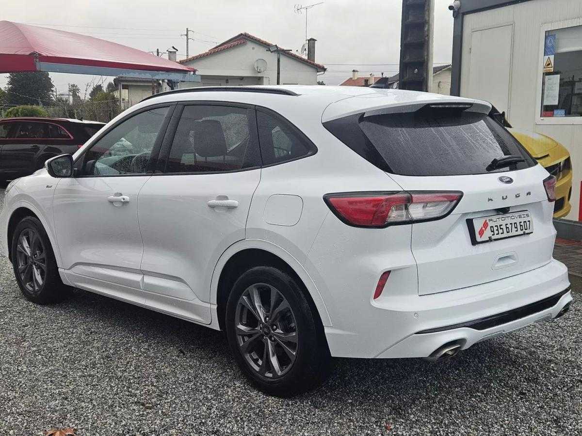 ford-kuga-2022-diesel-1499cc