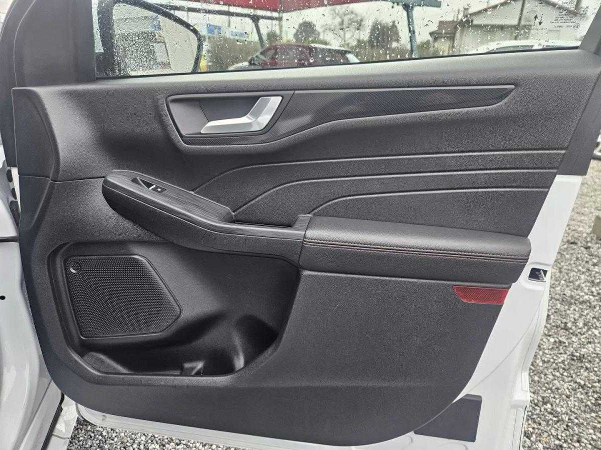 ford-kuga-2022-diesel-1499cc