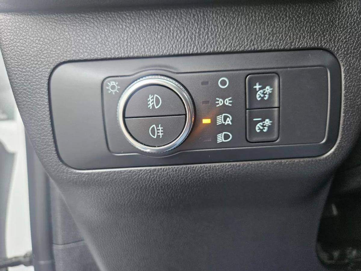 ford-kuga-2022-diesel-1499cc