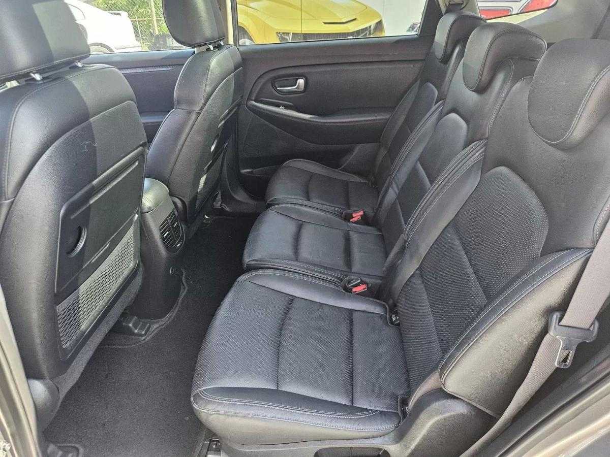 kia-carens-2018-diesel-1685cc