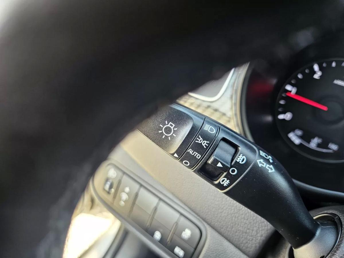 kia-carens-2018-diesel-1685cc