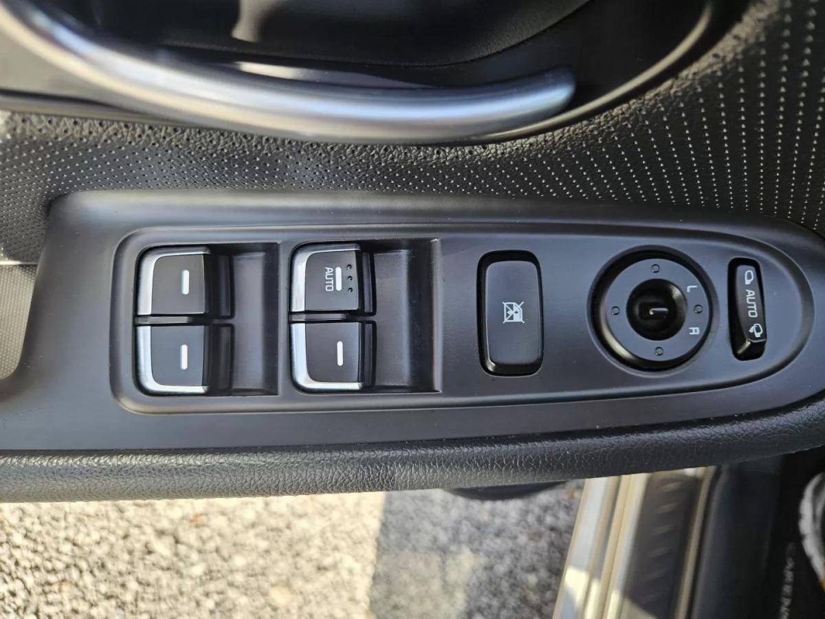 kia-carens-2018-diesel-1685cc