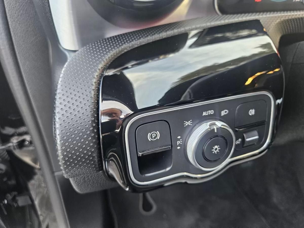mercedes-benz-classe-a-2019-gasolina-1332cc