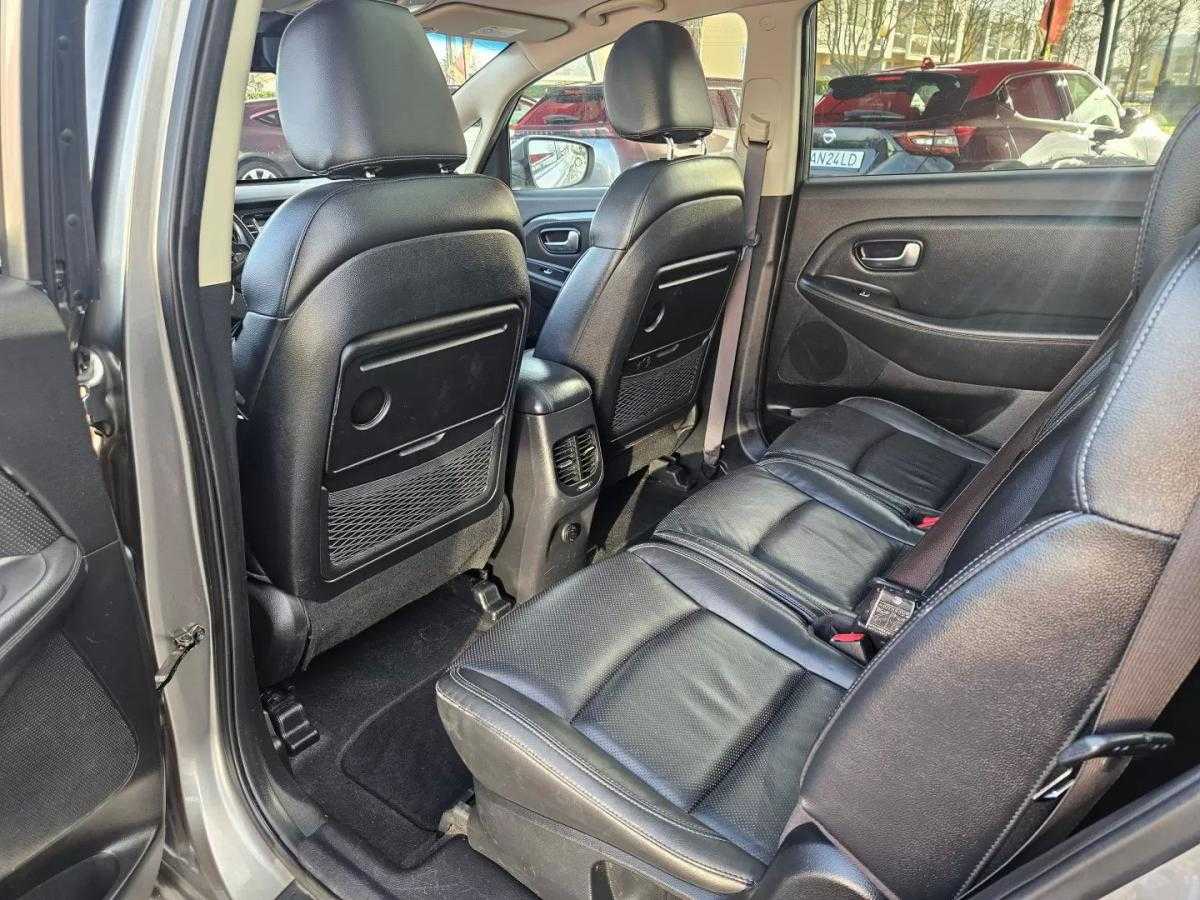 kia-carens-2018-diesel-1685cc