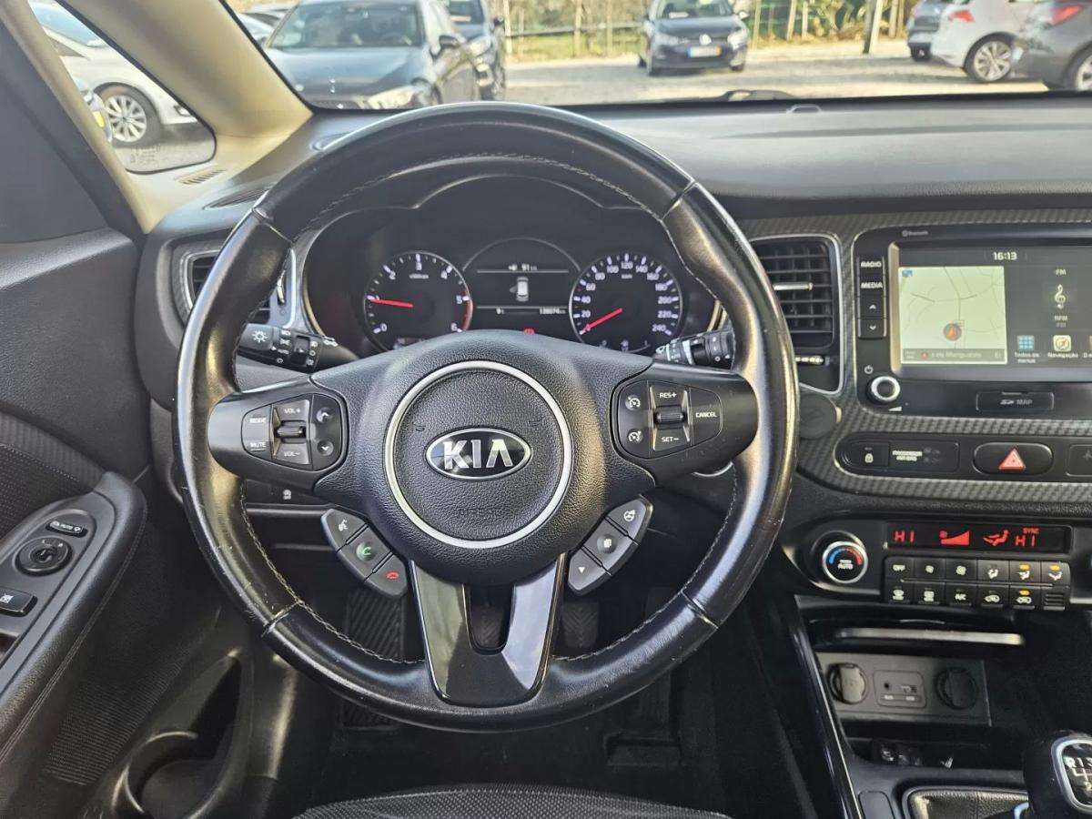 kia-carens-2018-diesel-1685cc