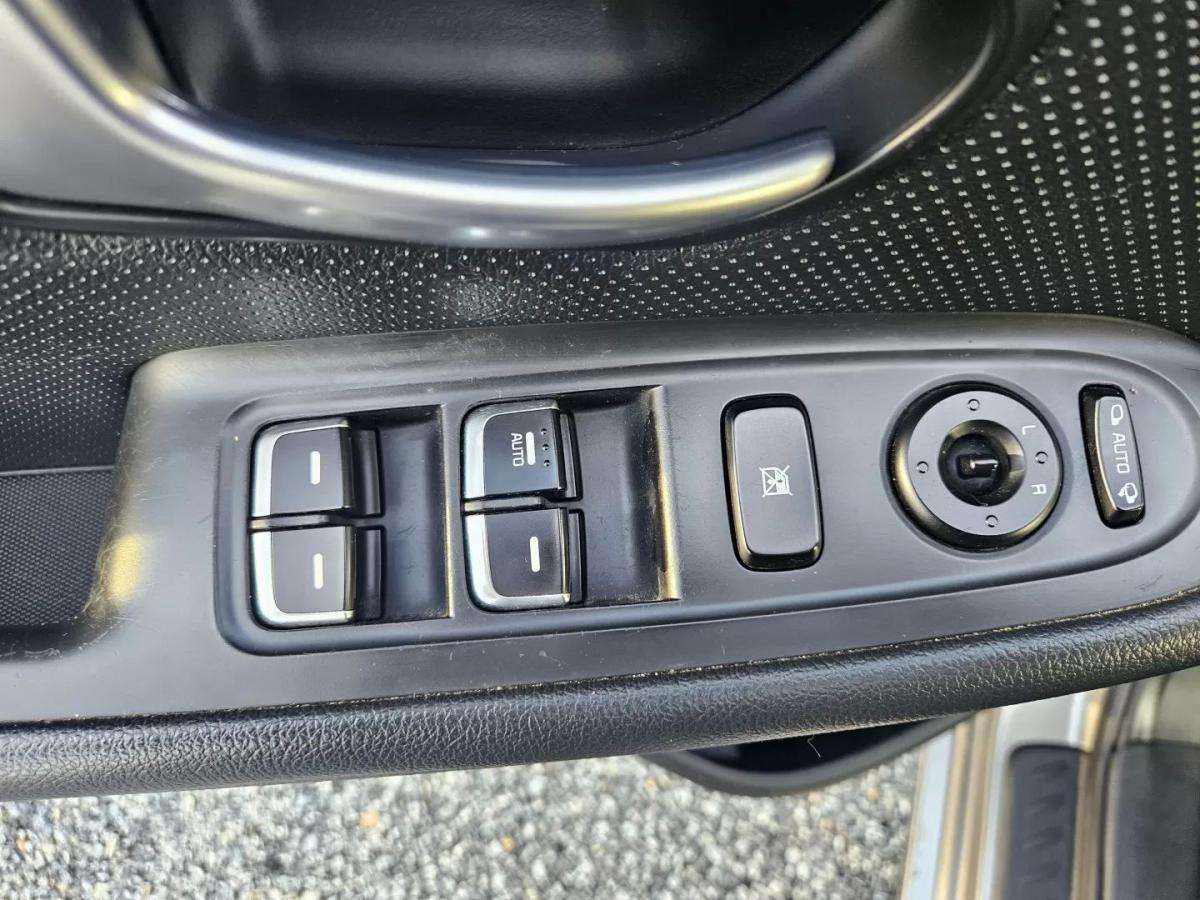 kia-carens-2018-diesel-1685cc