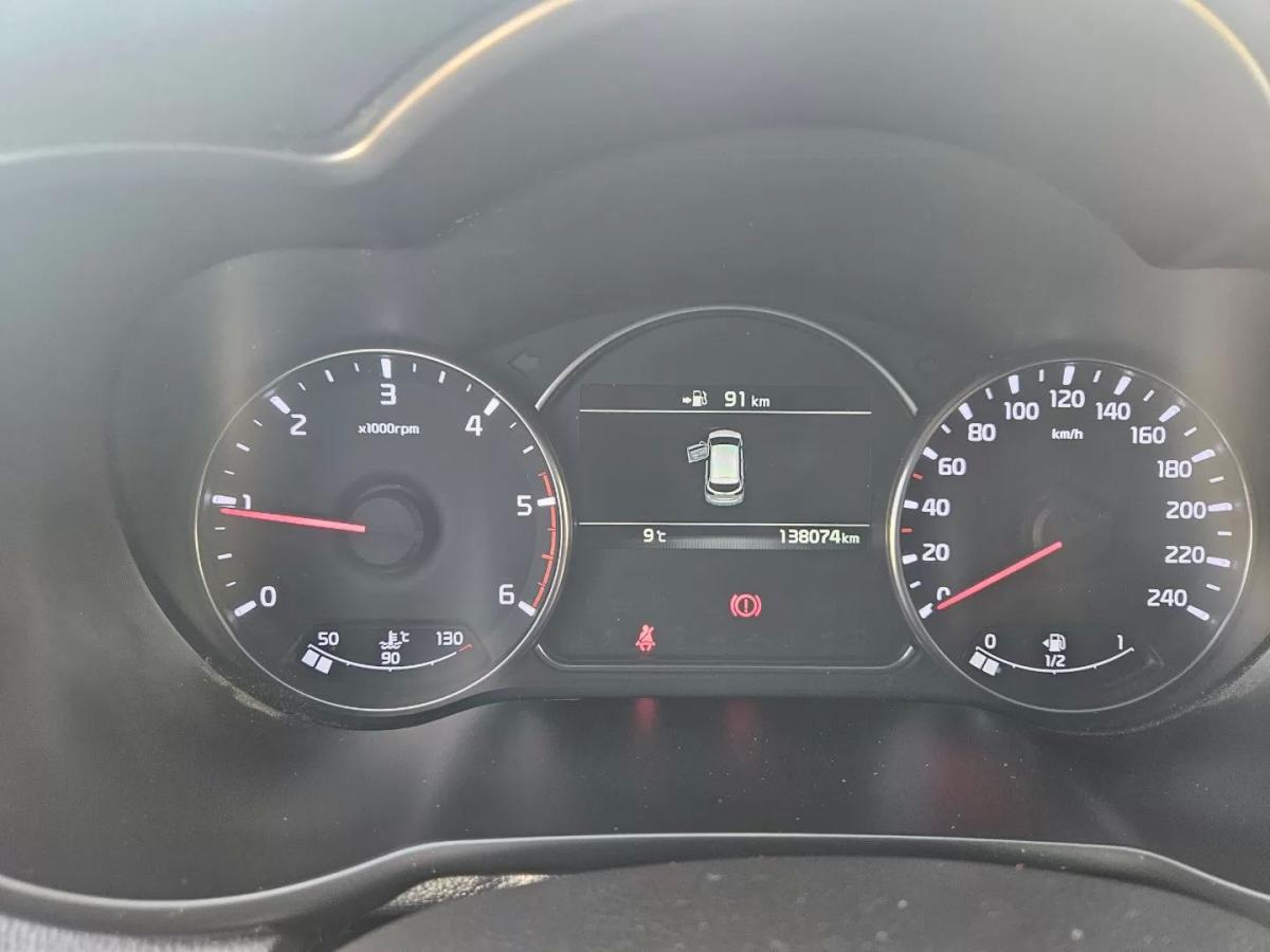 kia-carens-2018-diesel-1685cc