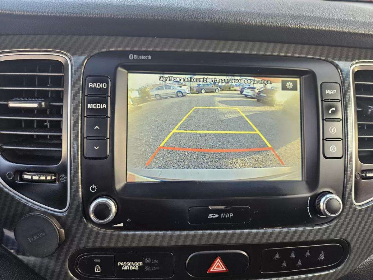 kia-carens-2018-diesel-1685cc