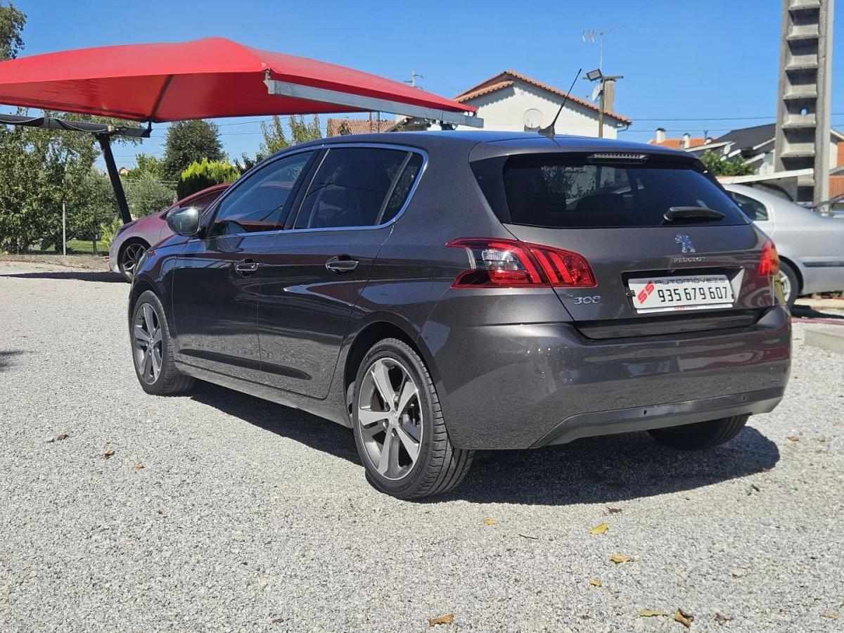 peugeot-308-2018-gasolina-1199cc