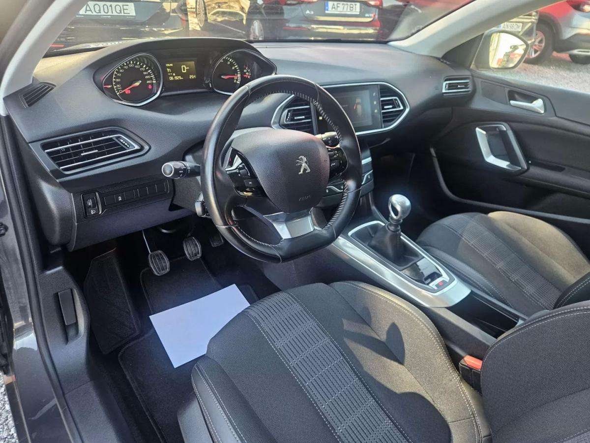 peugeot-308-2018-gasolina-1199cc
