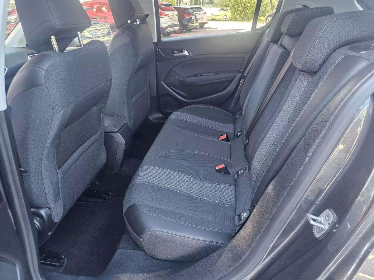peugeot-308-2018-gasolina-1199cc