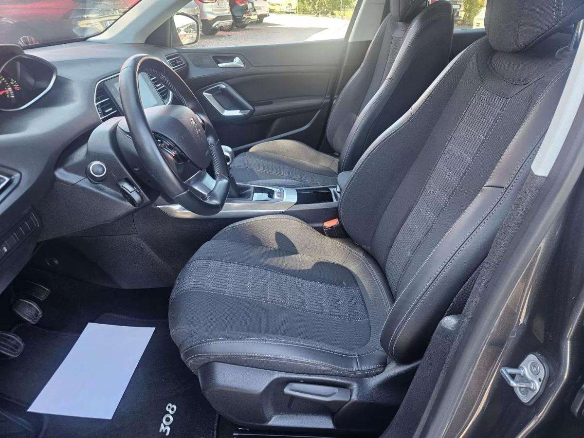 peugeot-308-2018-gasolina-1199cc