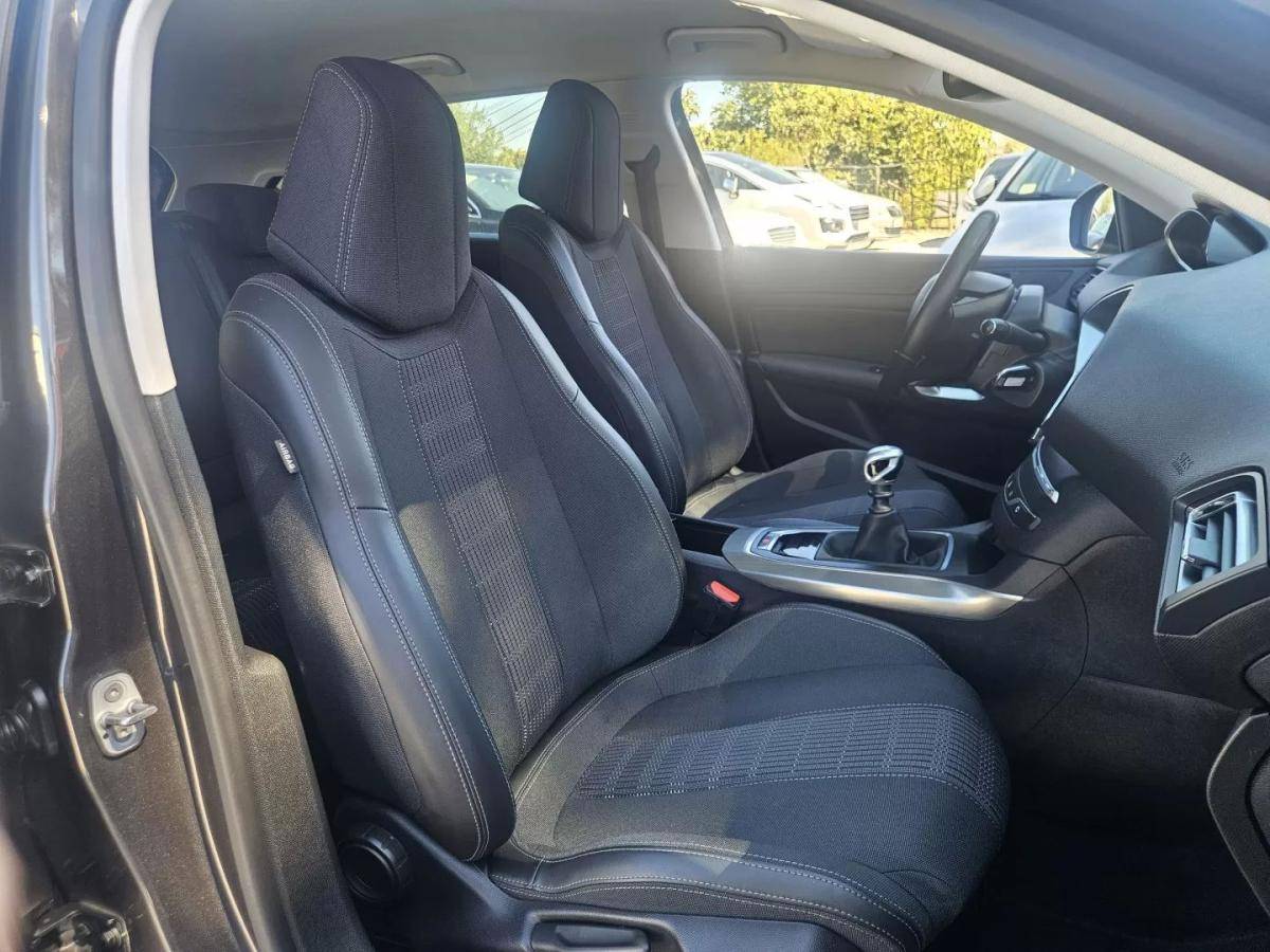 peugeot-308-2018-gasolina-1199cc
