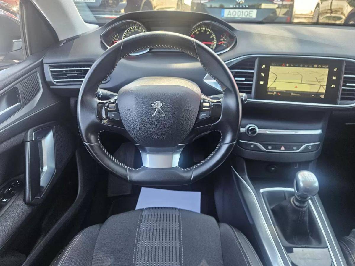 peugeot-308-2018-gasolina-1199cc