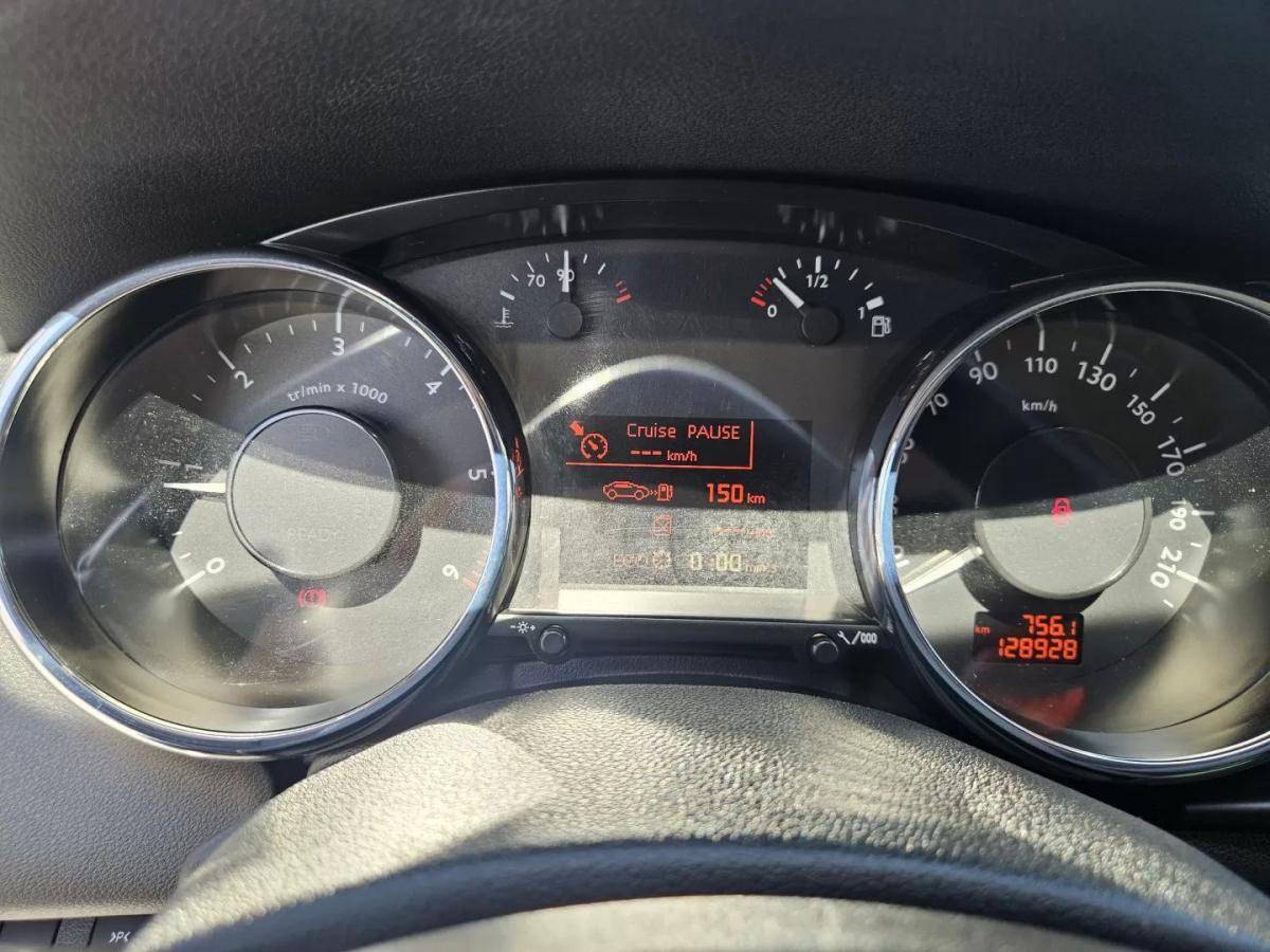 peugeot-3008-2016-diesel-1560cc