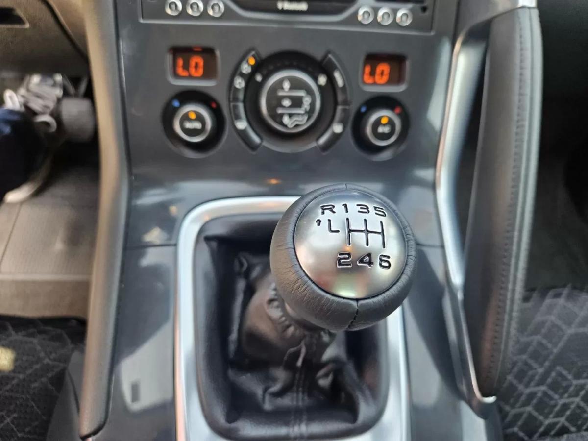 peugeot-3008-2016-diesel-1560cc