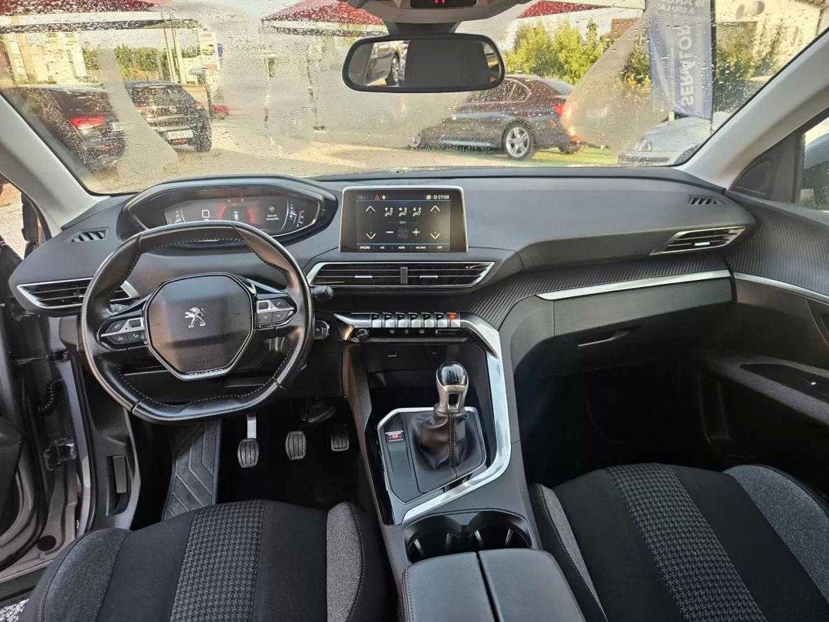 peugeot-3008-2019-diesel-1499cc