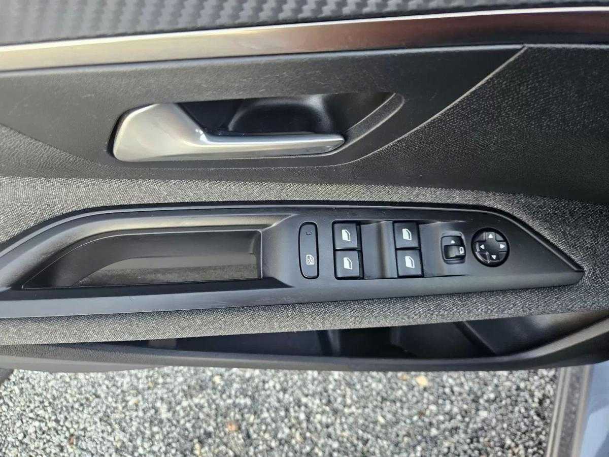 peugeot-3008-2019-diesel-1499cc