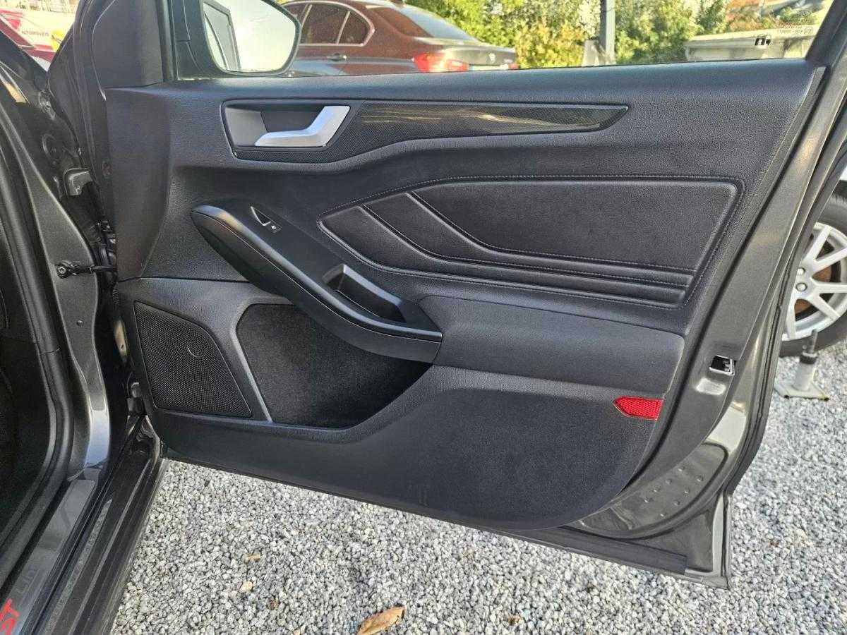 ford-focus-sw-2019-gasolina-998cc