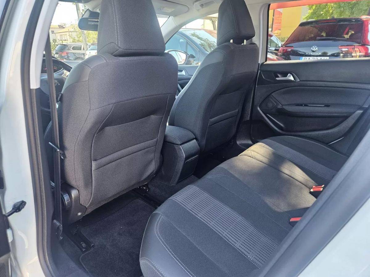 peugeot-308-sw-2019-diesel-1499cc