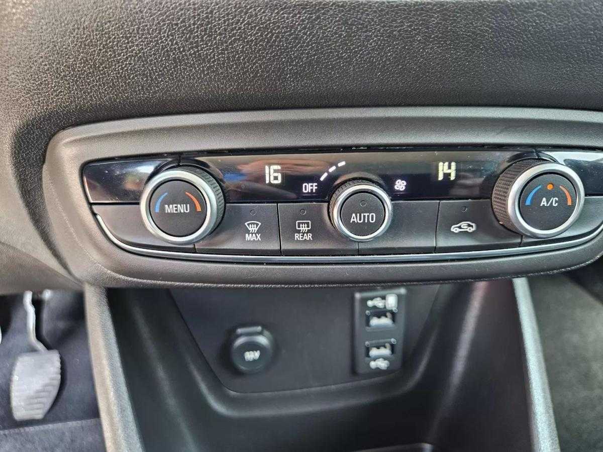 opel-crossland-x-2018-diesel-1560cc