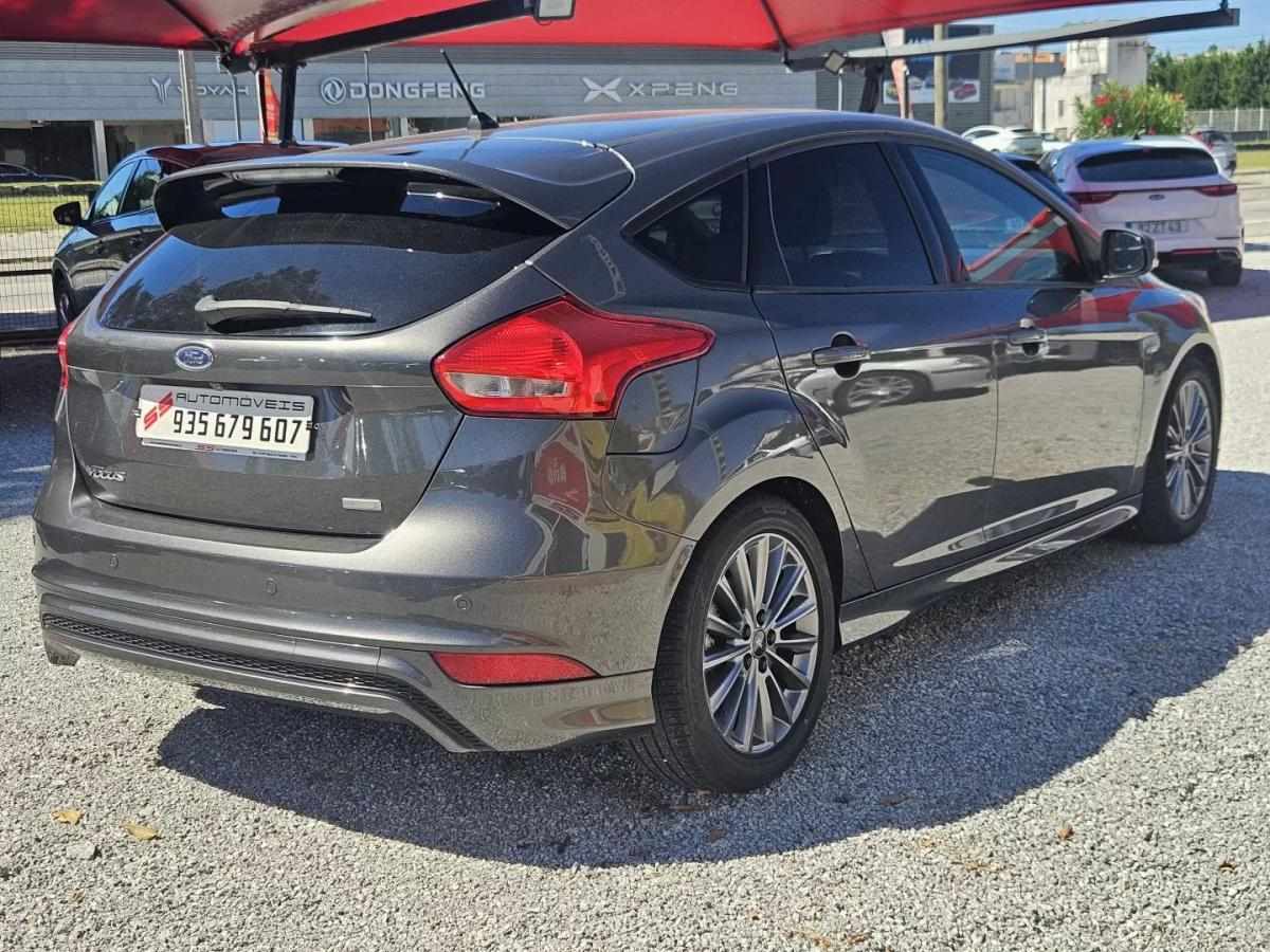 ford-focus-2018-gasolina-998cc
