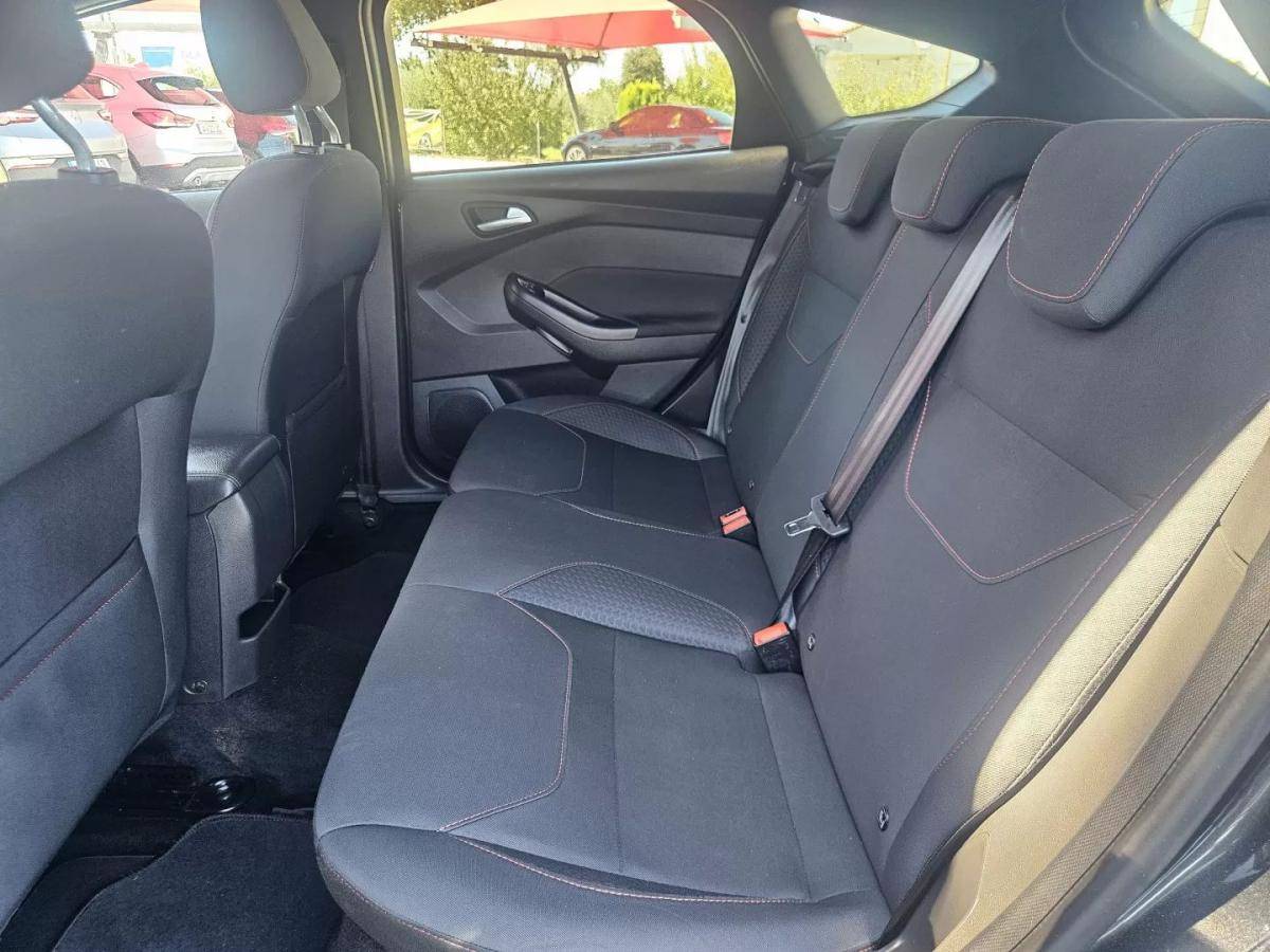 ford-focus-2018-gasolina-998cc