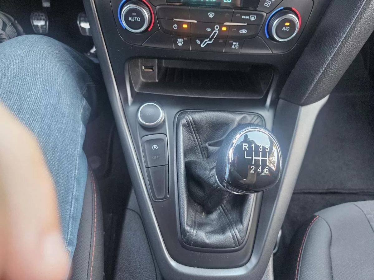 ford-focus-2018-gasolina-998cc
