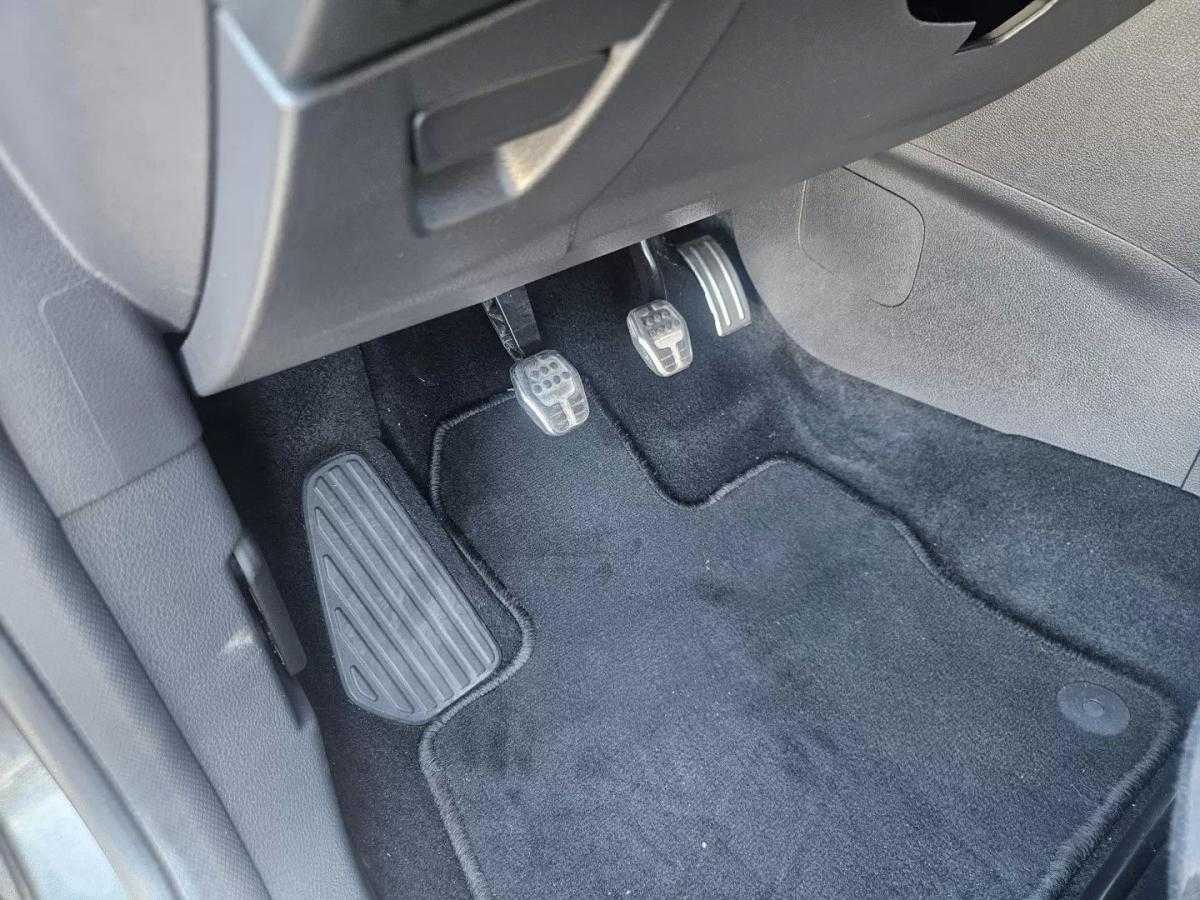 ford-focus-2018-gasolina-998cc