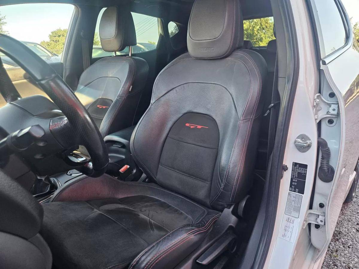 kia-ceed-2015-gasolina-1591cc