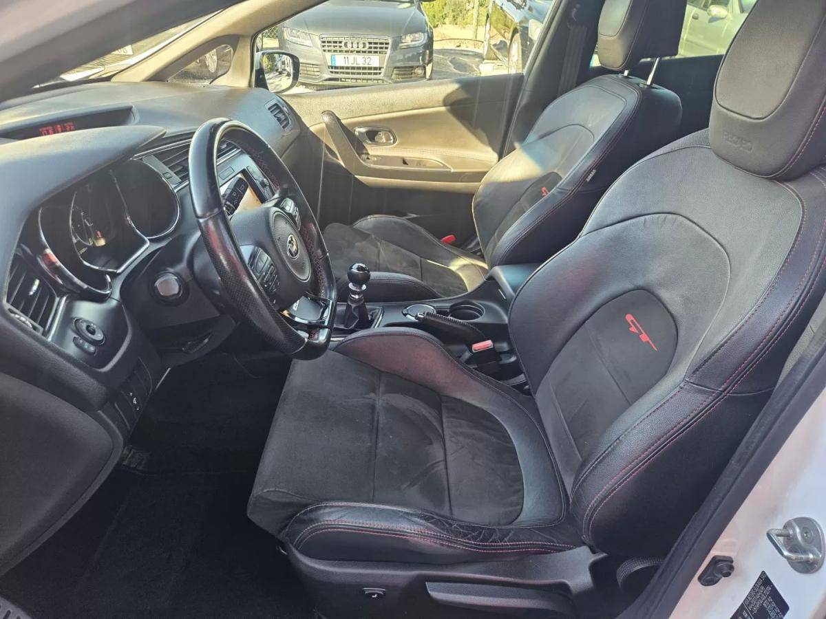 kia-ceed-2015-gasolina-1591cc